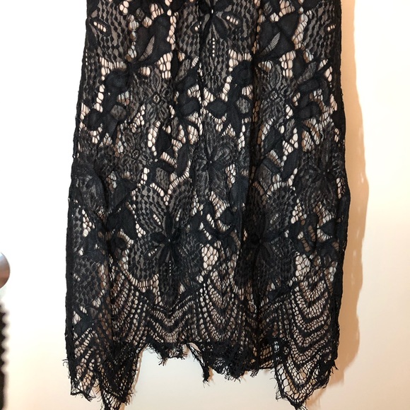 Womens Black & Cream Dress - Picture 4 of 6